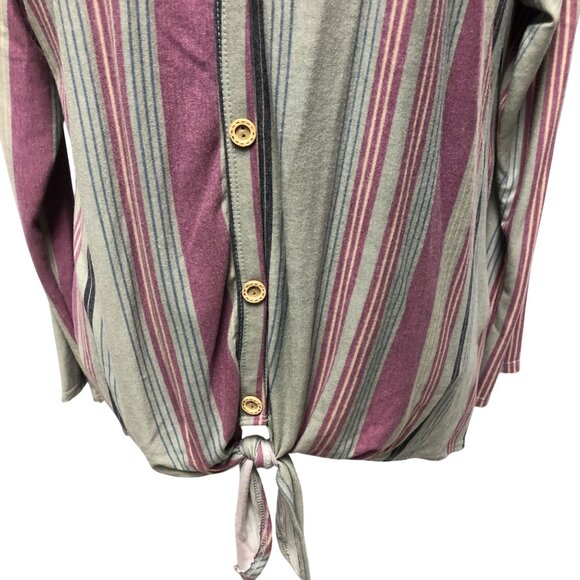 143 Story Line Up Top Womens Size Medium Blue Gray Pastel Strip Comfy Shirt NEW - Picture 3 of 7